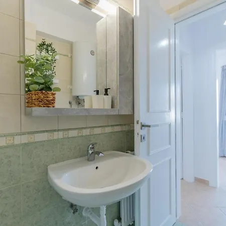 Anesis Seaview 1 نيوس مارماراس