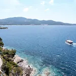 Anesis Seaview 1 * Néos Marmarás