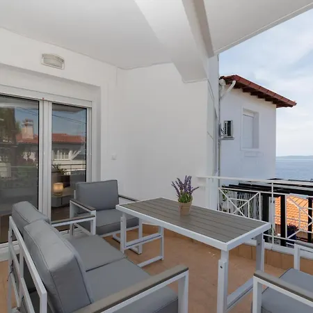 Anesis Seaview 1 Neos Marmaras