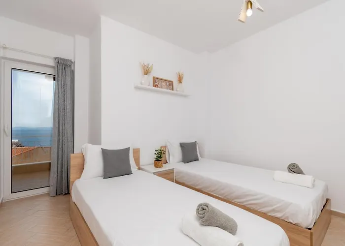 아파트 Anesis Seaview 1 네오스마르마라스