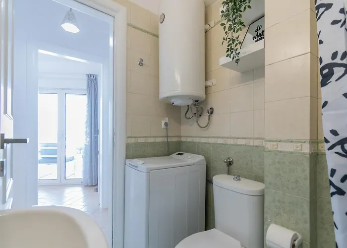Anesis Seaview 1 아파트